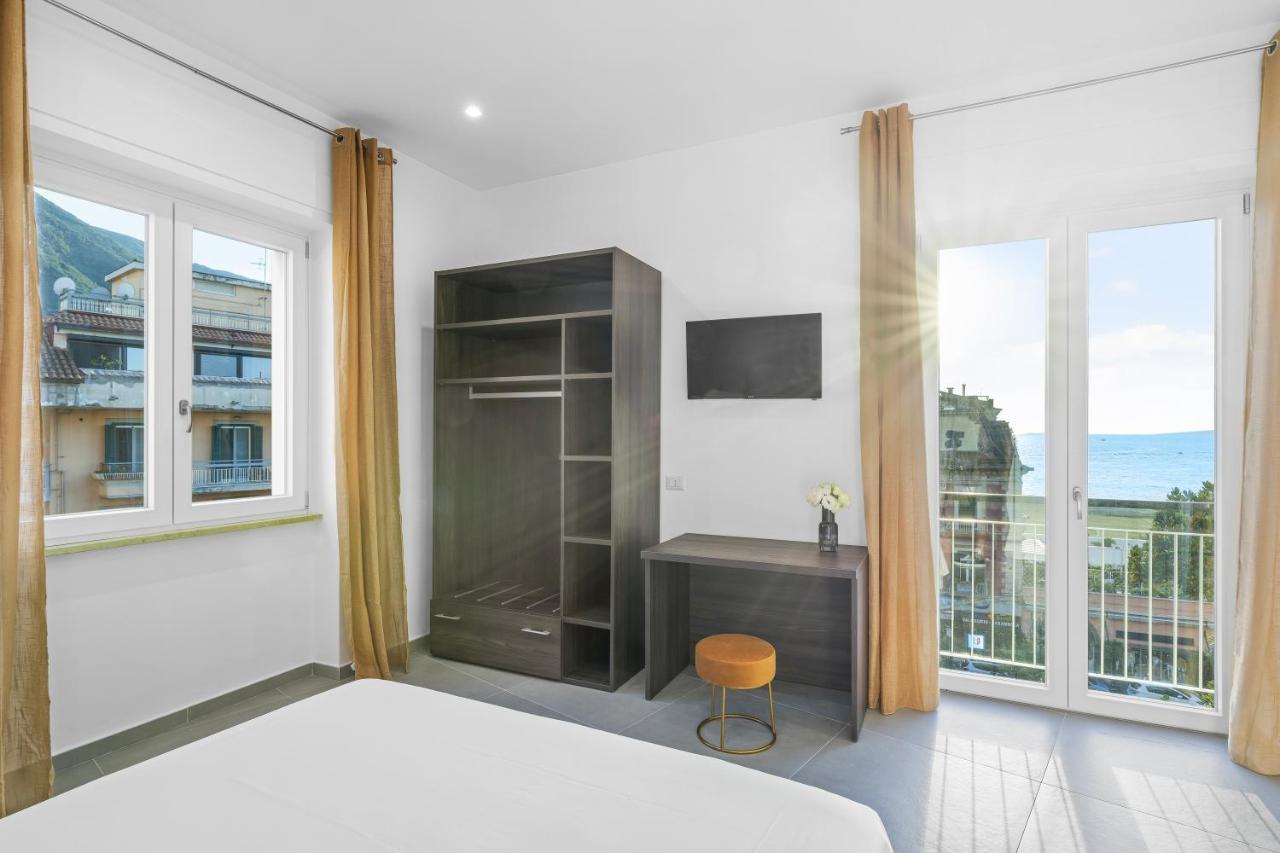 Pangea Luxury Rooms Castellammare di Stabia Exterior photo