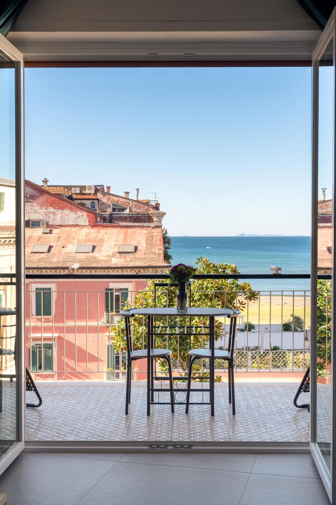 Pangea Luxury Rooms Castellammare di Stabia Exterior photo